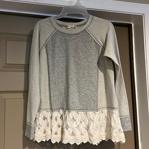 Long sleeve lace peplum top